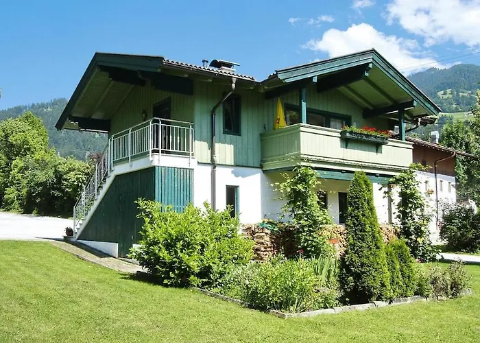 In Muehltal Near Kitzbuehel Slopes * إتيير