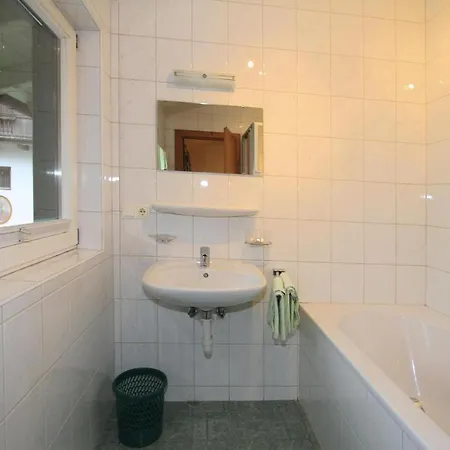 In Muehltal Near Kitzbuehel Slopes إتيير